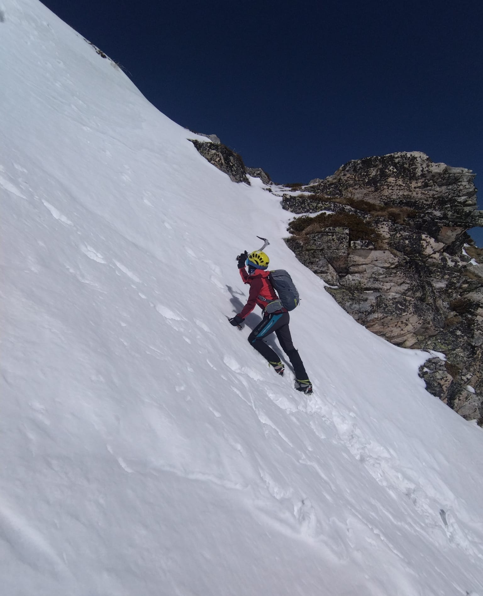 Alpinizam – planinski teren, vlastito osiguranje, više od penjanja.
